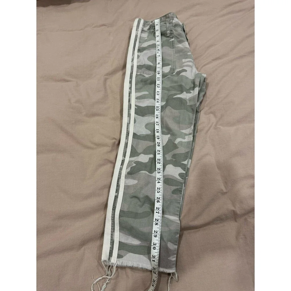 Mother Womens Size 27 The Shaker Chop Crop Fray Pants Desert Print Camo Mid Rise - Picture 8 of 9
